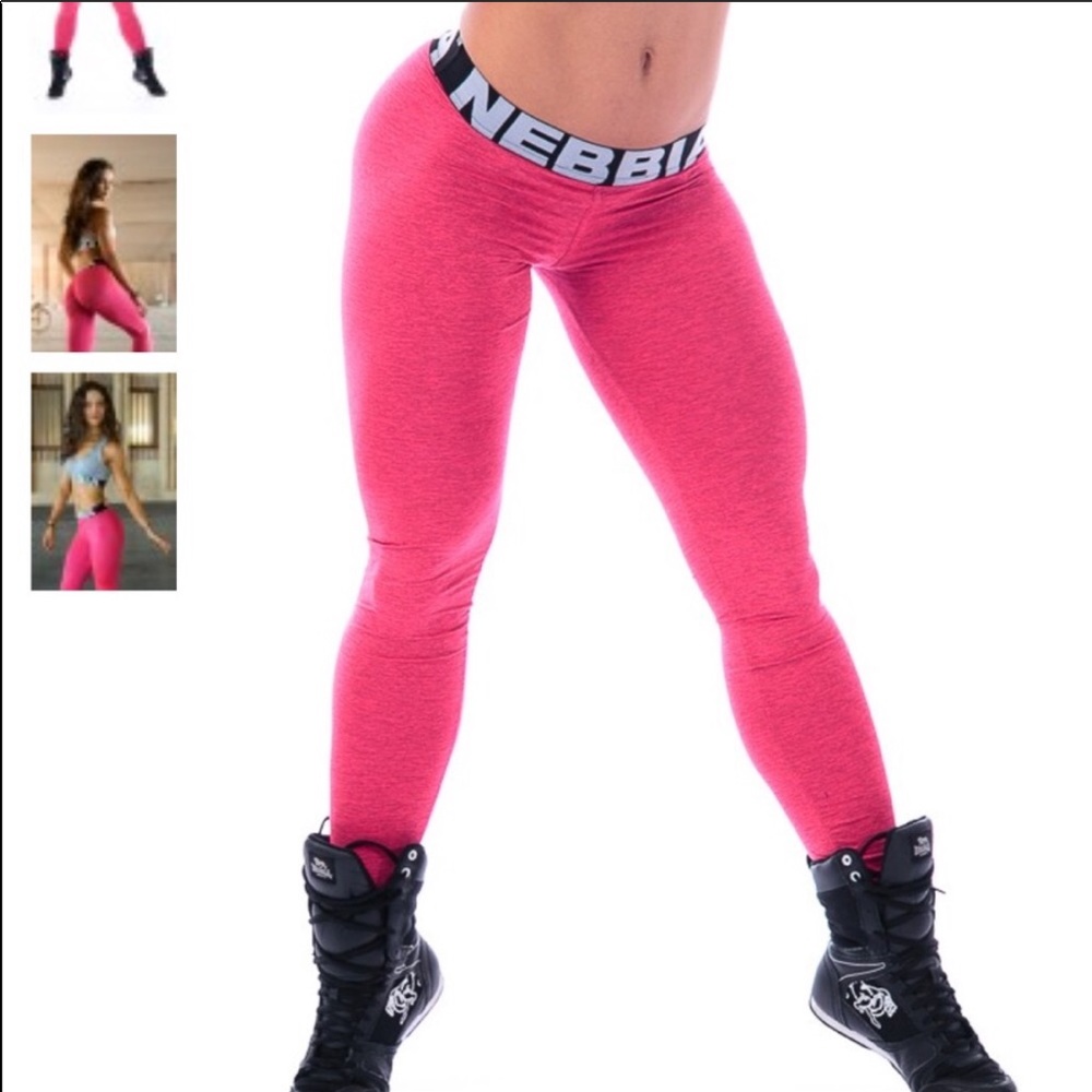 Never worn booty-scrunch Nebbia leggings!